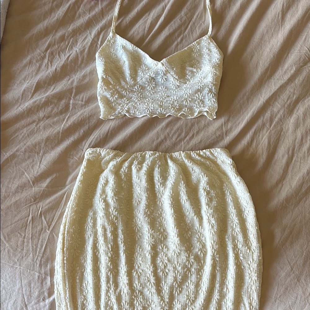 Princess Polly Lace Halter Top and Skirt Set Size 4